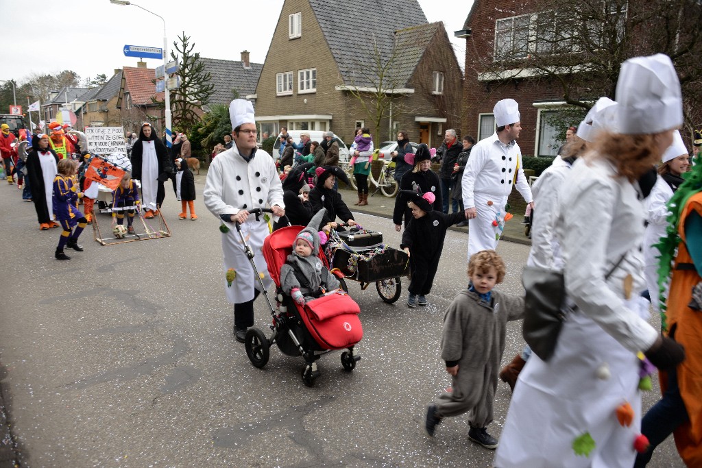 ../Images/Kinderoptocht 2016 037.jpg